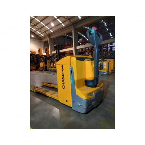 Transpaleta eléctrica con barra timón EJE118